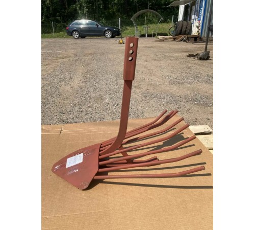 Картофелевыкапыватель для мотоблока  МТЗ КК-11.06-01А под КВАДРАТ