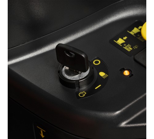 Садовый трактор Daewoo Power DLT 98 HV