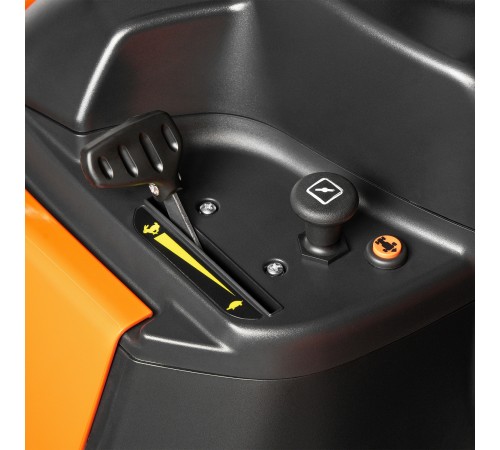 Садовый трактор Daewoo Power DLT 98 HV