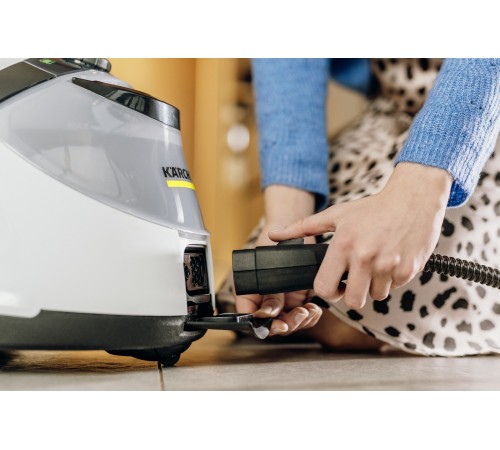 Пароочиститель Karcher SC 5 EasyFix Iron с утюгом