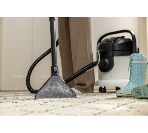 Моющий пылесос Karcher SE 4