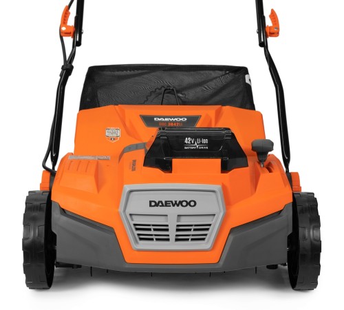 Аэратор-скарификатор аккумуляторный  Daewoo Power DSC 3842Li (Без АКБ и ЗУ)