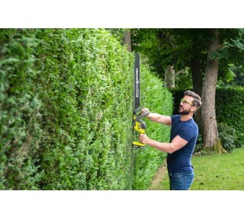 Кусторез аккумуляторный Ryobi RY18HT55A-120 система ONE + (АКБ и ЗУ)