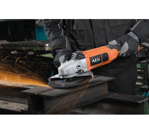 Угловая шлифмашина  AEG Powertools WS 22-230 DMS