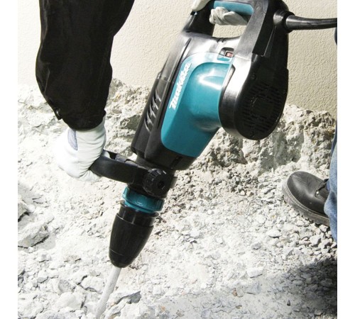 Отбойный молоток Makita HM1203C