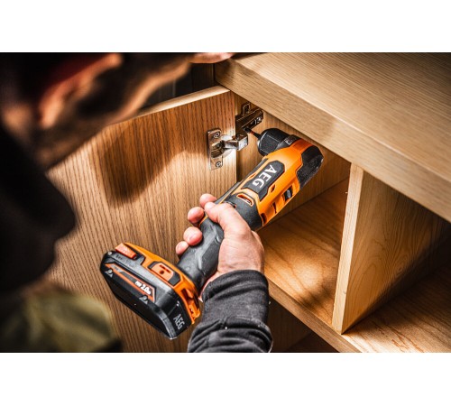 Угловая дрель-шуруповерт аккумуляторная AEG Powertools BS18SRABL-0 (Без АКБ и ЗУ)