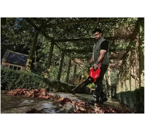 Воздуходувка аккумуляторная Milwaukee M18 FBLG3-802 (2хАКБ и ЗУ)