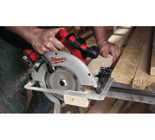 Дисковая пила аккумуляторная Milwaukee M18 BLCS66-0X 4933464589 (Без АКБ и ЗУ)
