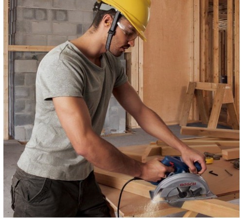 Дисковая пила  Bosch GKS 140