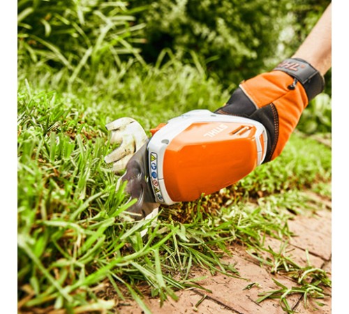 Мотоножницы аккумуляторные STIHL HSA26 SET (АКБ и ЗУ)