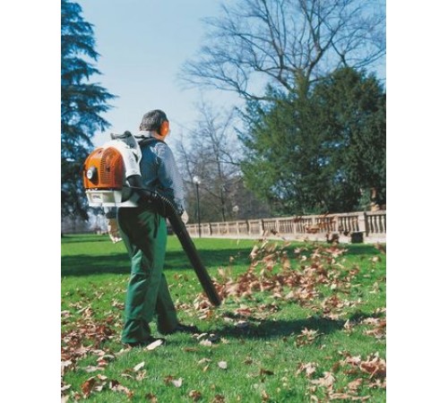 Воздуходувка STIHL BR 500