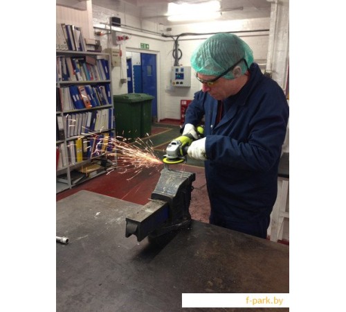 Угловая шлифмашина Ryobi R18AG-0