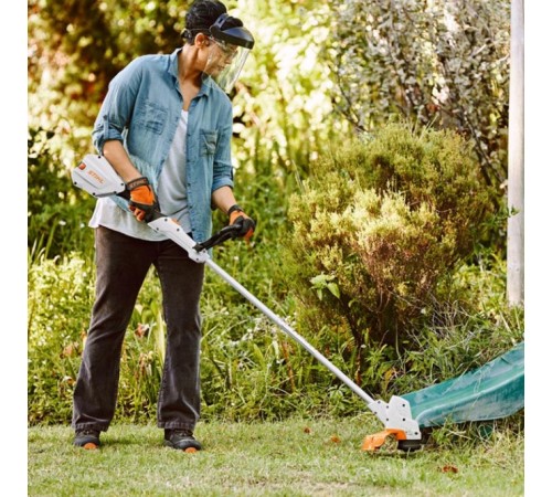 Триммер STIHL FSA 56 (без АКБ и ЗУ)