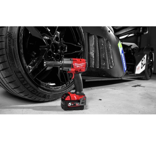 Гайковерт аккумуляторный Milwaukee M18 FMTIW2F12-0X FUEL (Без АКБ и ЗУ)