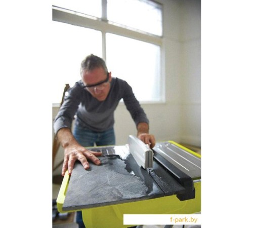 Электрический плиткорез Ryobi WS721S