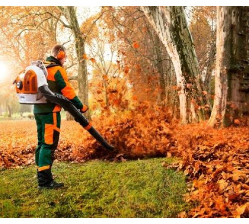 Воздуходувка STIHL BR 600