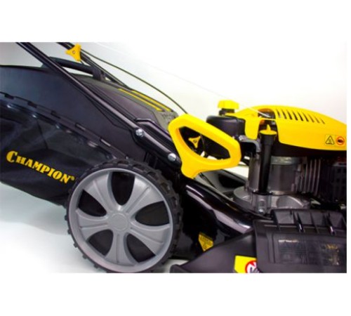 Газонокосилка бензиновая Champion LM5345