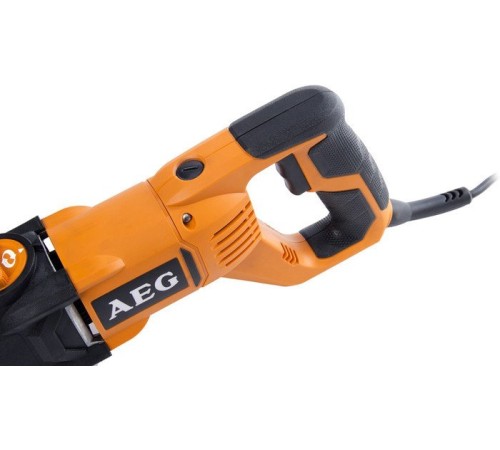 Сабельная пила AEG US 900 XE