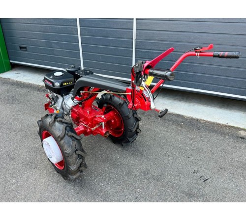 Мотоблок МТЗ Беларус 012WM (двигатель бензин. Wiema, 13 л.с., шины 6L-12)