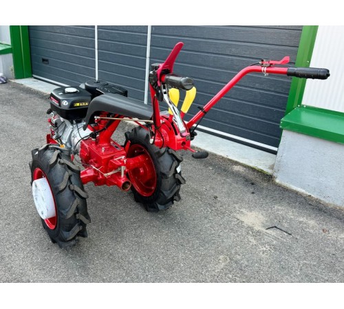 Мотоблок МТЗ Беларус 012WM (двигатель бензин. Wiema, 13 л.с., шины 6L-12)