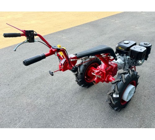 Мотоблок МТЗ Беларус 012WM (двигатель бензин. Wiema, 13 л.с., шины 6L-12)