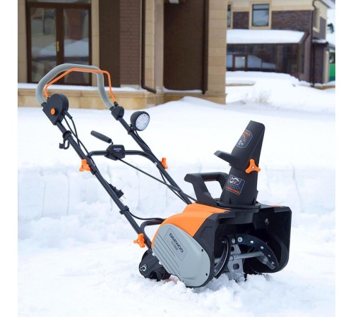 Снегоуборщик электрический Daewoo Power Dast 2600E