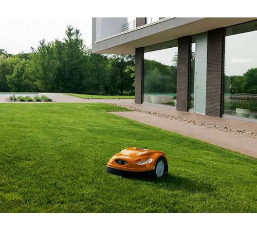 Газонокосилка-робот STIHL RMI 422 PC (с АКБ)