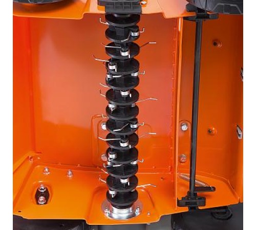 Скарификатор бензиновый Daewoo Power DSC 4000