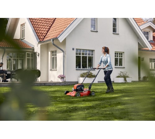 Газонокосилка бензиновая Husqvarna LB 256S