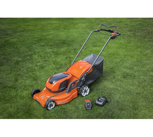 Газонокосилка Husqvarna LC 347iVX  (без АКБ и ЗУ)