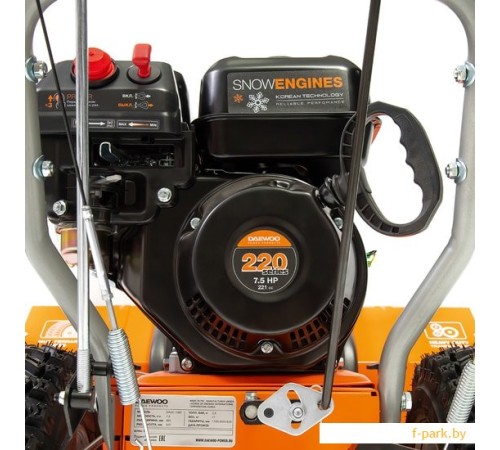 Машина подметательная Daewoo DASC 8080