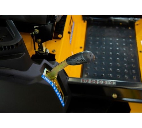 Газонокосилка с нулевым радиусом разворота Cub Cadet XZ1 107