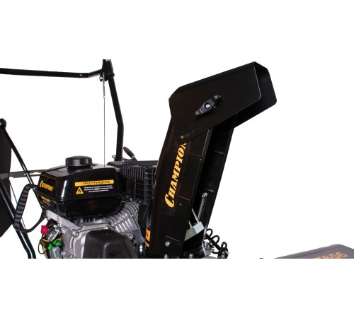 Снегоуборщик бензиновый Champion ST656