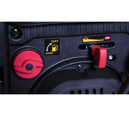 Снегоуборщик бензиновый Champion ST761E