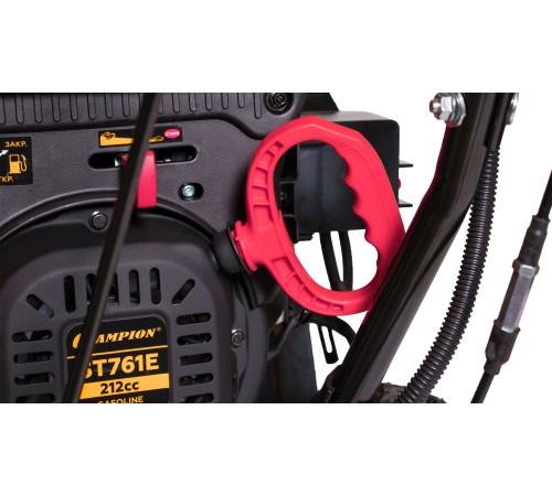 Снегоуборщик бензиновый Champion ST761E