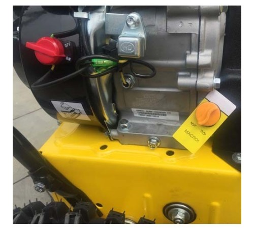 Снегоуборщик бензиновый ЦЕЛИНА СМ-566