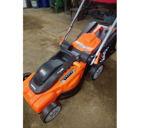 Колёсная газонокосилка Daewoo Power DLM 1800E