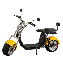 Электроскутер Yakama АР-Н008-3 (черный, красный, золотой)