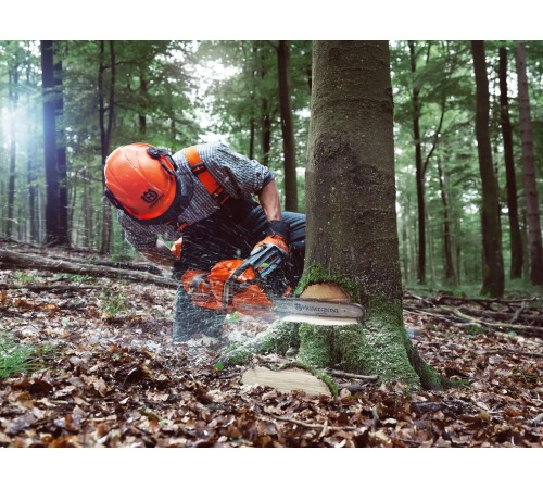 Бензопила Husqvarna 555