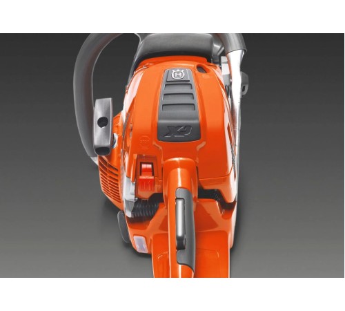 Бензопила Husqvarna 555