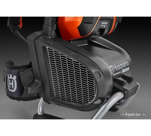 Ручная воздуходувка Husqvarna 550iBTX 967681102 (без АКБ)