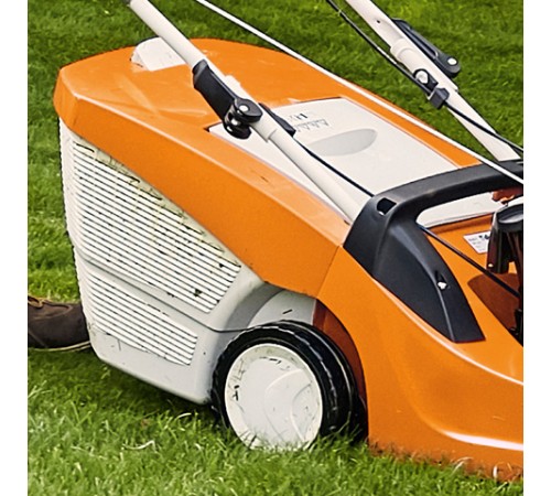 Газонокосилка STIHL RM 443