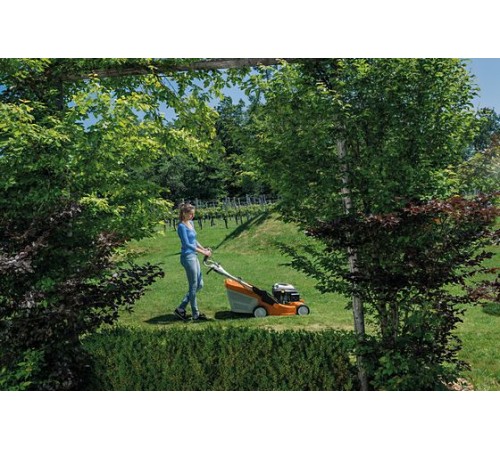 Газонокосилка STIHL RM 650 VS