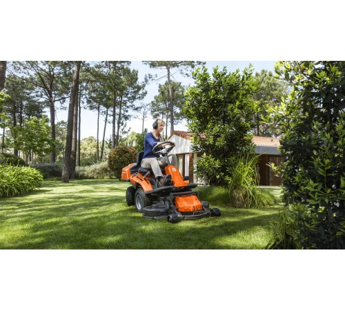 Райдер Husqvarna R 214TC
