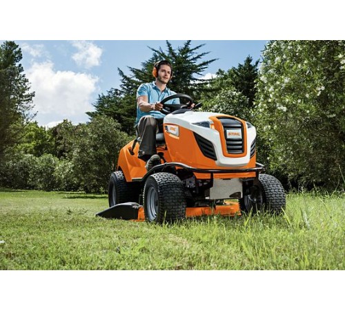 Садовый трактор STIHL RT 4112.0 SZ