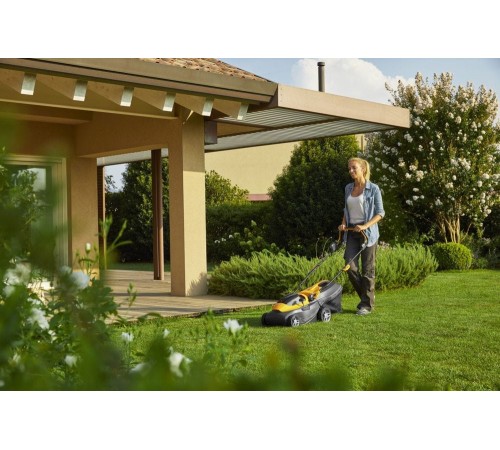 Газонокосилка Stiga Collector 136 AE Kit 291342068/ST1 (с АКБ)